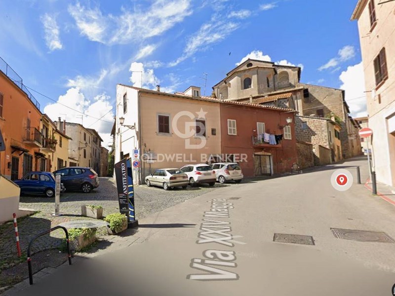 Trilocale in Vendita a Sutri, 98'000&euro;, 90 m²