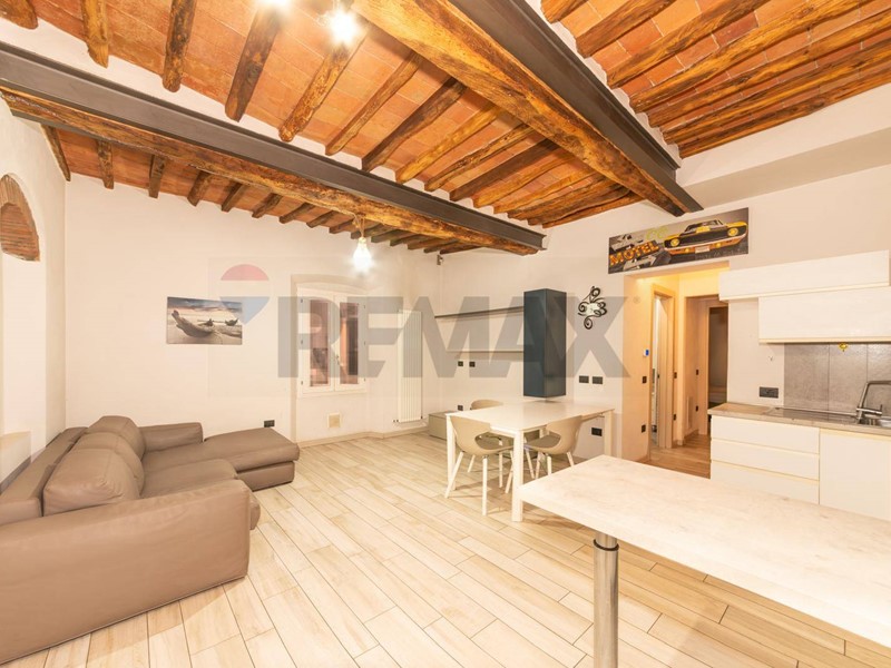 Bilocale in Vendita a Figline e Incisa Valdarno, 109'000&euro;, 70 m²