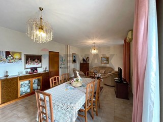 Trilocale in Vendita a Mineo, 75'000&euro;, 128 m²