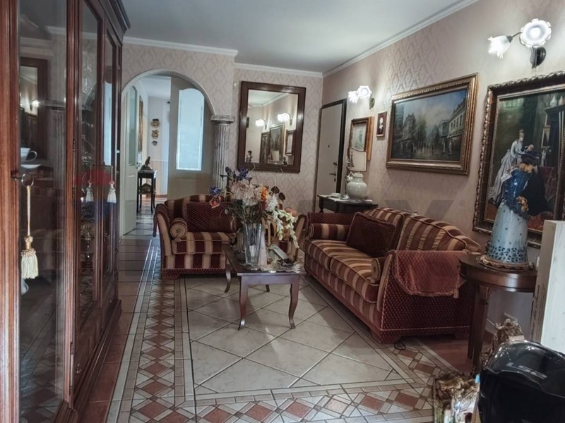 Appartamento in Vendita a Caltagirone, 120'000&euro;, 110 m²