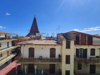 Trilocale in Vendita a Giardini Naxos, 100'000&euro;, 81 m²