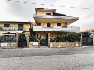 Appartamento in Affitto a Siracusa, 650&euro;, 136 m²