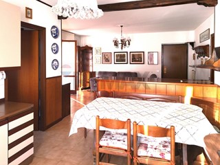 Quadrilocale in Vendita a Almè, 149'000&euro;, 125 m²