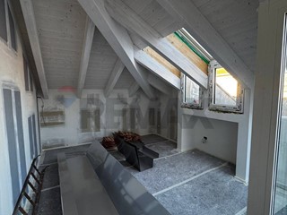 Bilocale in Vendita a Milano, 348'000&euro;, 66 m²