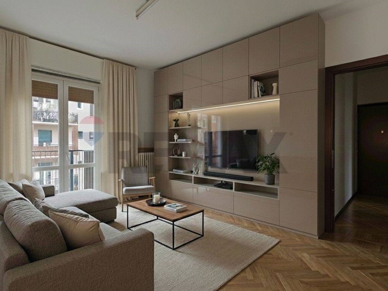 Bilocale in Vendita a Milano, 329'000&euro;, 62 m²