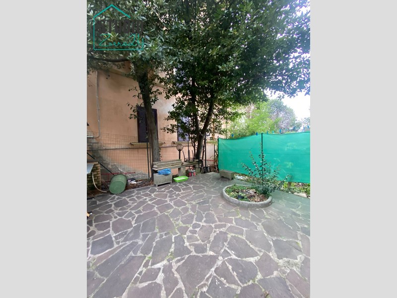Bilocale in Vendita a Perugia, 58'000&euro;, 60 m²
