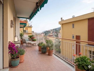Trilocale in Vendita a Alassio, 219'000&euro;, 55 m²