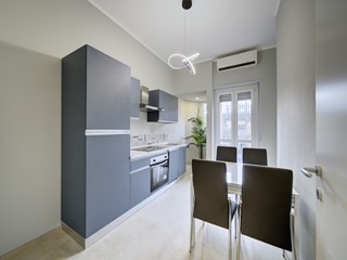 Bilocale in Vendita a Torino, 118'000&euro;, 50 m², arredato