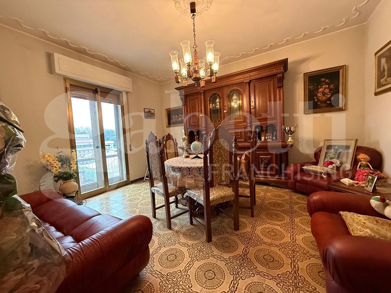 Appartamento in Vendita a Santa Maria a Monte, 150'000&euro;, 110 m²