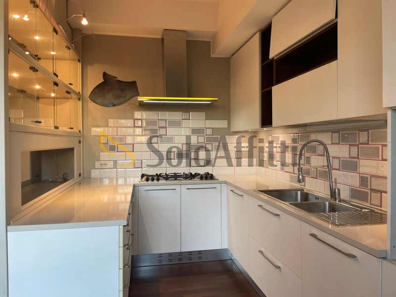 Trilocale in Affitto a Busto Arsizio, zona Frati, 1'300&euro;, 125 m²