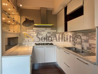 Trilocale in Affitto a Busto Arsizio, zona Frati, 1'300&euro;, 125 m²