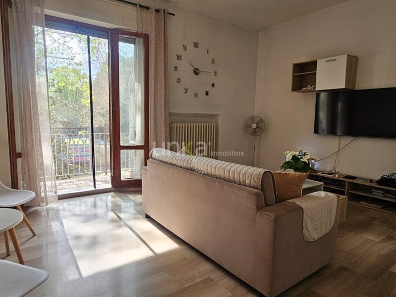 Appartamento in Vendita a Jesi, 280'000&euro;, 130 m², con Box