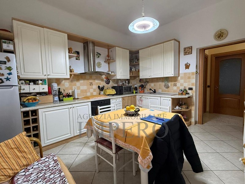 Quadrilocale in Vendita a Ventimiglia, 279'000&euro;, 89 m²