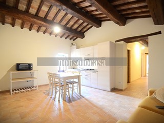 Quadrilocale in Affitto a Assisi, zona Palazzo, 650&euro;, 65 m², arredato