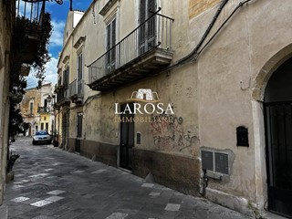 Appartamento in Vendita a Lecce, 580'000&euro;, 276 m²