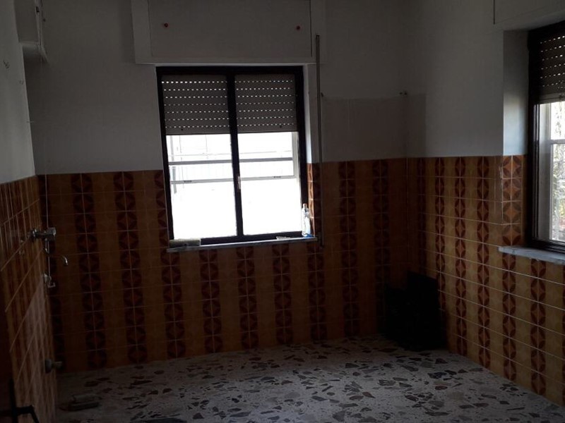 Trilocale in Affitto a Lamezia Terme, 350&euro;, 80 m²