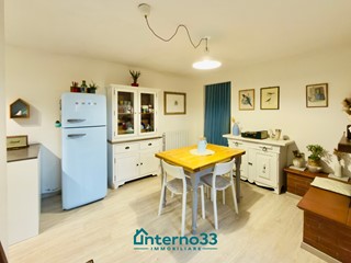 Appartamento in Vendita a Castelnuovo Magra, 255'000&euro;, 150 m²