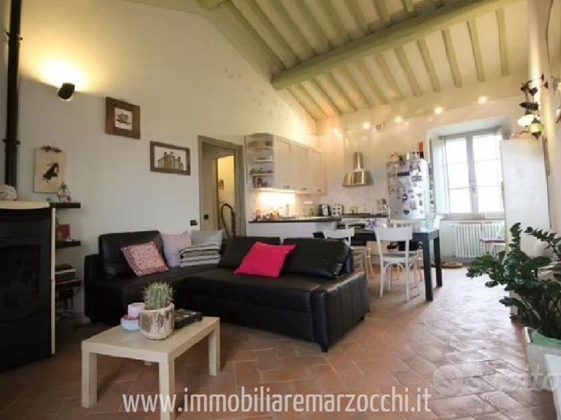 Appartamento in Vendita a Monteriggioni, zona Santa Colomba, 245'000&euro;, 100 m², arredato