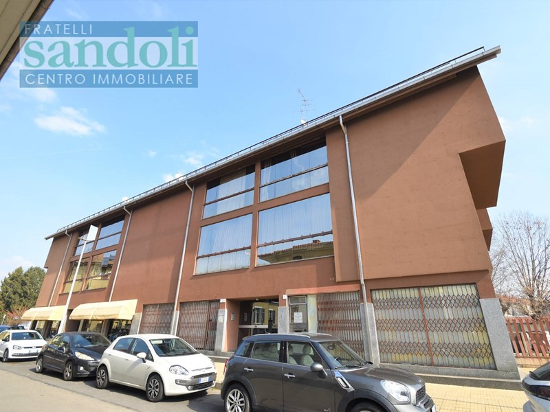 Trilocale in Vendita a Vercelli, 95'000&euro;, 70 m²