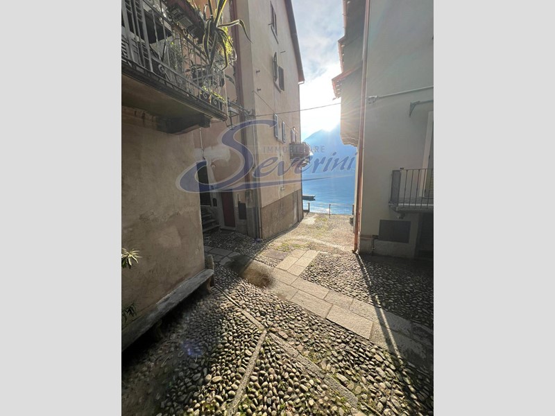 Quadrilocale in Vendita a Colonno, 480'000&euro;, 150 m²