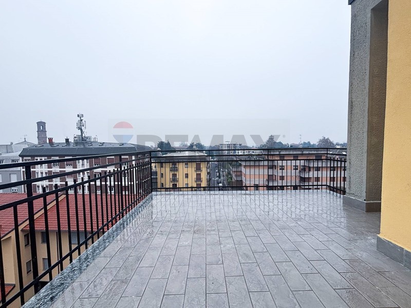 Trilocale in Affitto a Parabiago, 850&euro;, 96 m²