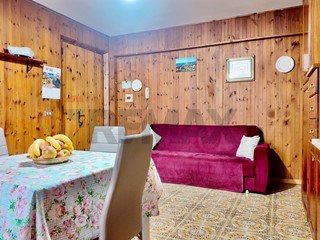 Trilocale in Vendita a Montemarciano, 70'000&euro;, 74 m²