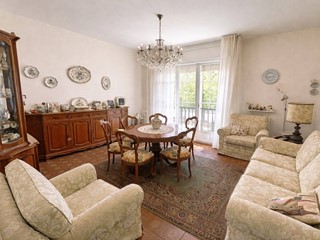 Appartamento in Vendita a Bologna, 382'000&euro;, 141 m²