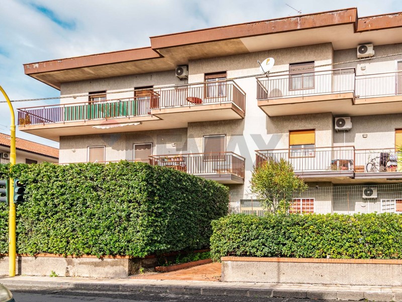 Trilocale in Vendita a Mascalucia, 120'000&euro;, 117 m²