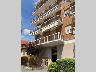Trilocale in Affitto a Collegno, 650&euro;, 70 m²
