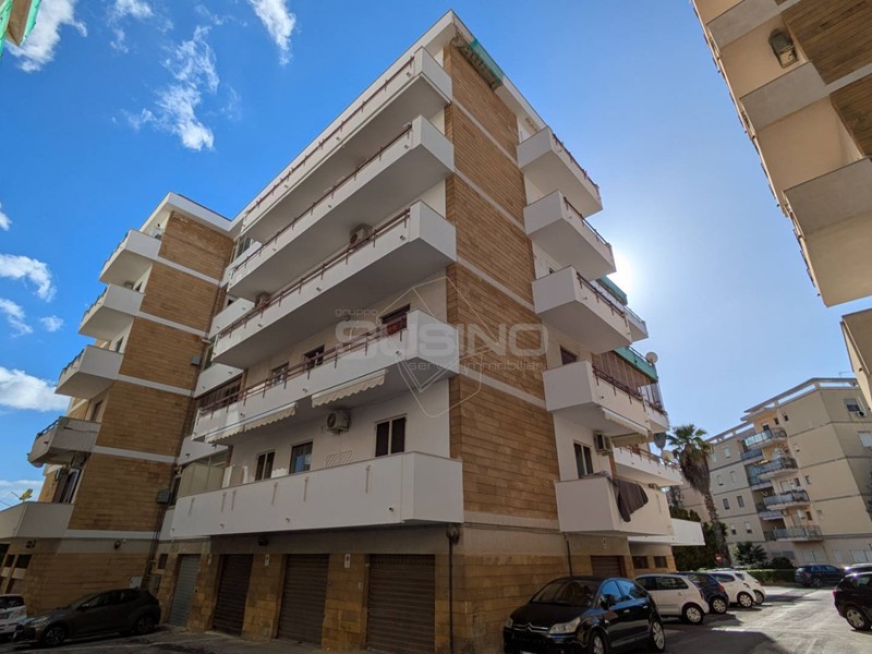 Appartamento in Vendita a Siracusa, 138'000&euro;, 108 m²