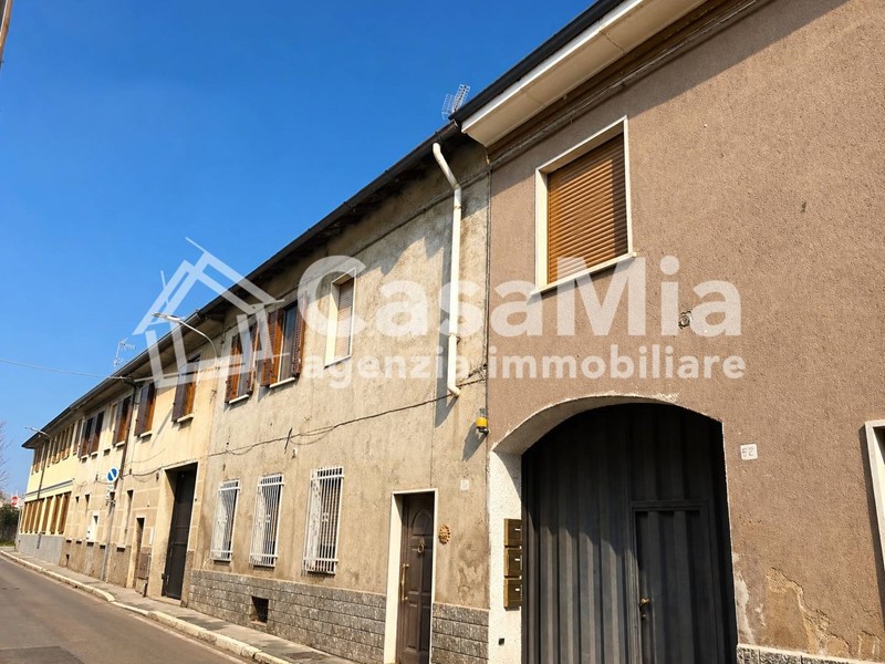 Monolocale in Vendita a San Giorgio su Legnano, 87'000&euro;, 43 m²