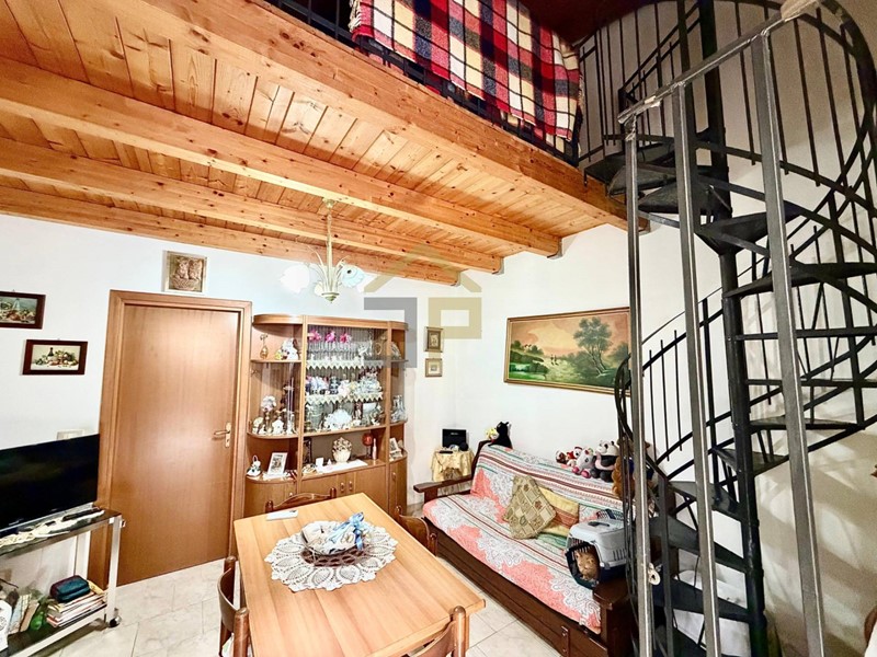 Bilocale in Vendita a Palermo, 34'000&euro;, 52 m²