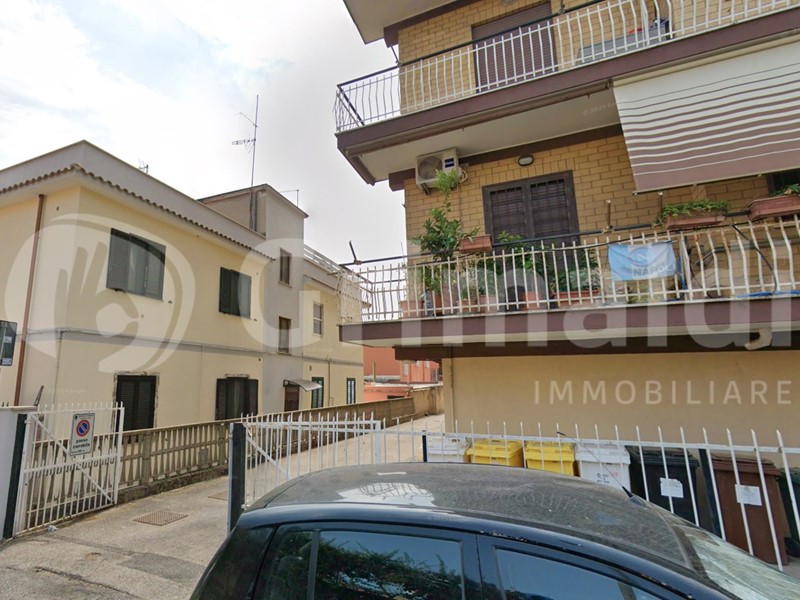 Trilocale in Vendita a Pomezia, 200'000&euro;, 96 m²