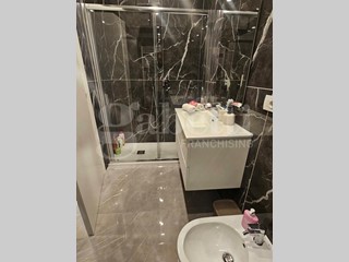 Trilocale in Vendita a Bologna, 370'000&euro;, 95 m², arredato