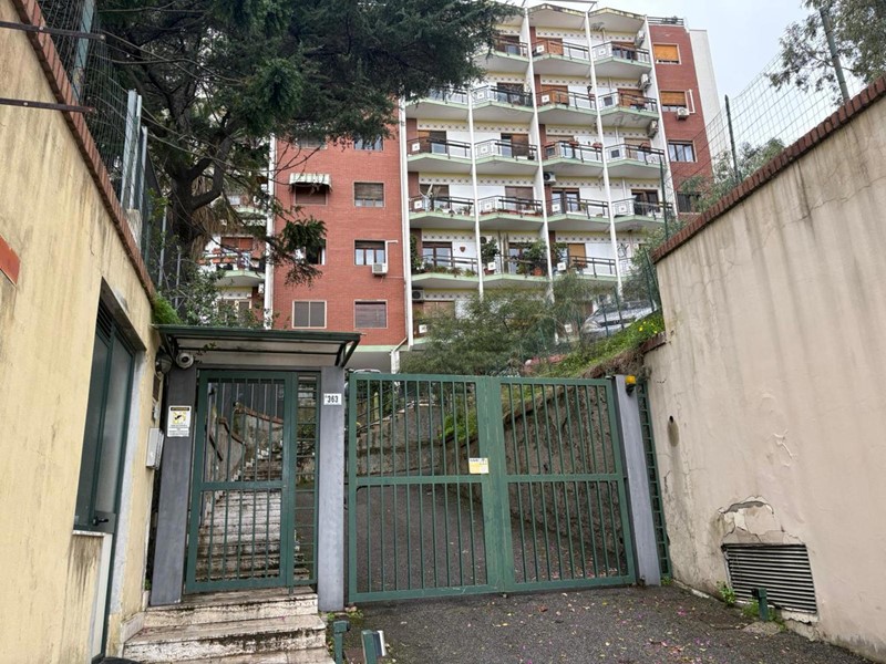 Attico in Affitto a Messina, 800&euro;, 106 m²