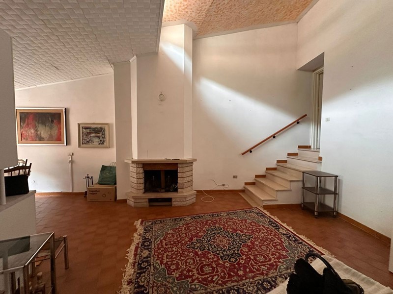 Appartamento in Vendita a Pescasseroli, 45'000&euro;, 80 m², arredato