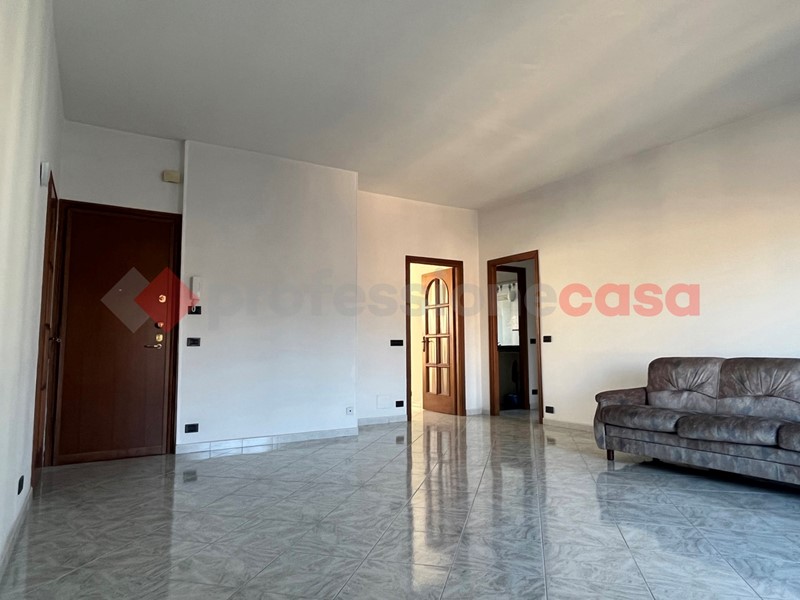 Trilocale in Vendita a Pinerolo, 159'000&euro;, 88 m², arredato