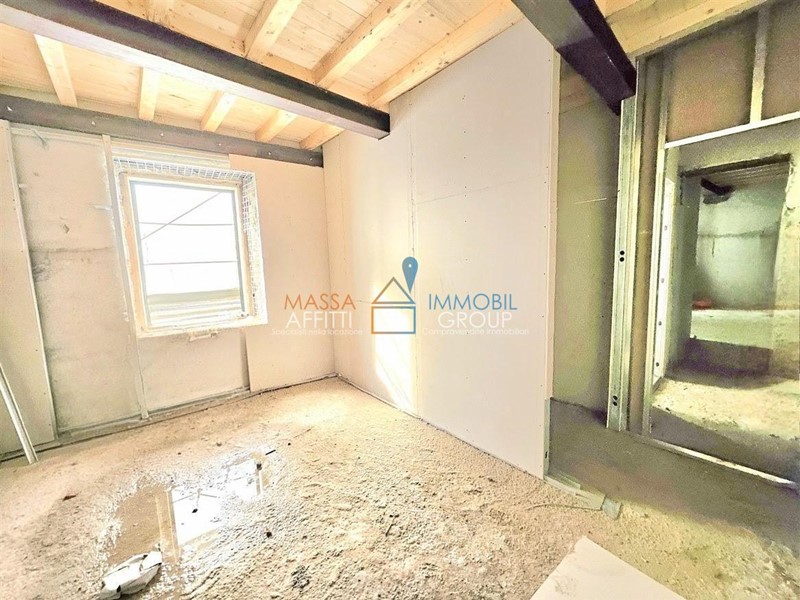 Quadrilocale in Vendita a Massa, 200'000&euro;, 80 m²