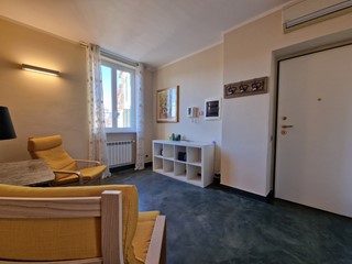 Appartamento in Affitto a Genova, 1'200&euro;, 107 m², arredato