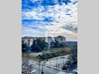 Trilocale in Vendita a Savona, zona Oltre Letimbro, 115'000&euro;, 46 m²