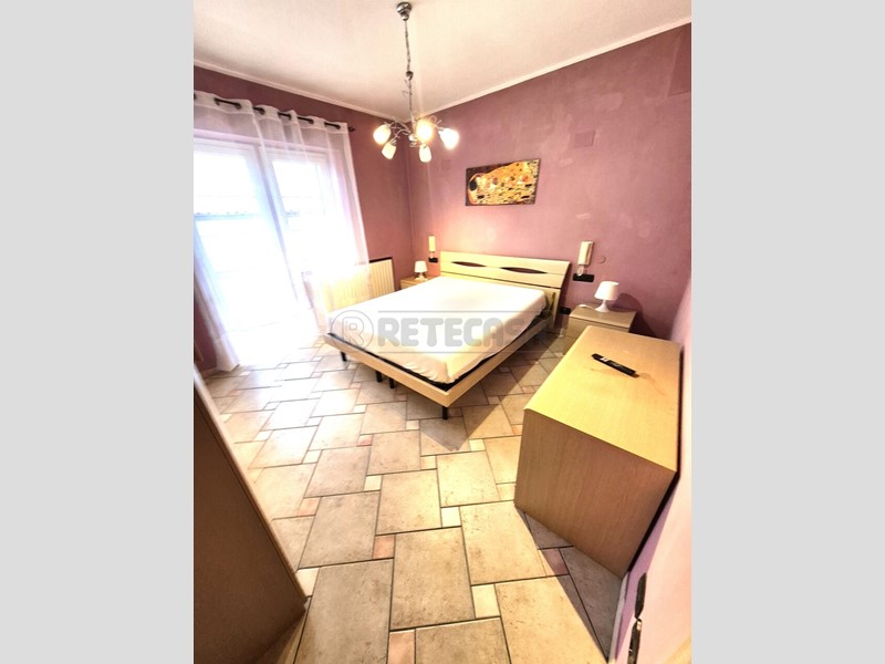 Trilocale in Affitto a Pescara, 700&euro;, 100 m², arredato