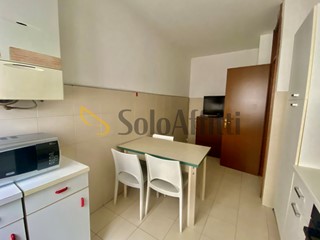 Bilocale in Affitto a Novara, zona Sacro Cuore, 550&euro;, 55 m², arredato