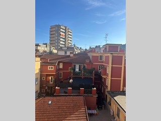 Bilocale in Vendita a Rapallo, zona centro, 160'000&euro;, 60 m²