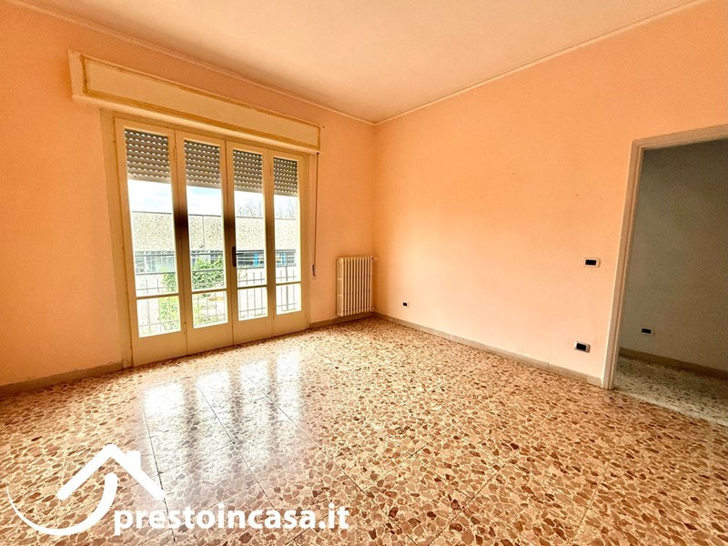 Quadrilocale in Vendita a Viareggio, 195'000&euro;, 97 m²