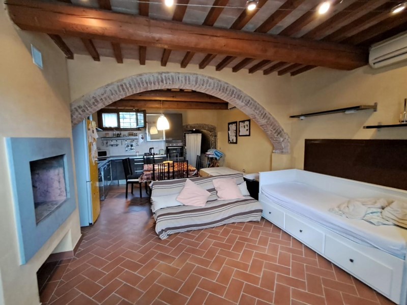 Trilocale in Vendita a Casciana Terme Lari, 120'000&euro;, 60 m²