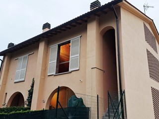 Quadrilocale in Vendita a Peccioli, 155'000&euro;, 85 m²