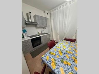 Quadrilocale in Affitto a Ameglia, 700&euro;, 70 m², arredato