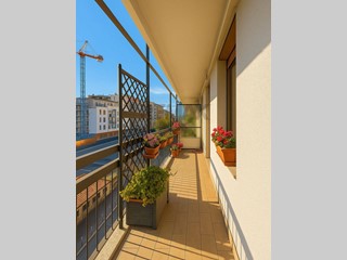 Bilocale in Vendita a Milano, 324'000&euro;, 83 m²