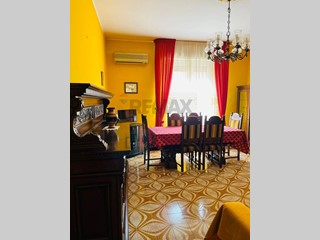 Quadrilocale in Vendita a Augusta, 41'000&euro;, 90 m²