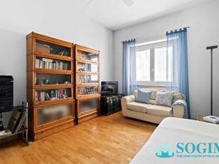 Bilocale in Vendita a Milano, 259'000&euro;, 73 m²